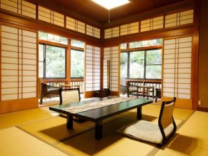 Traditional Japan interiors low table and sliding doors