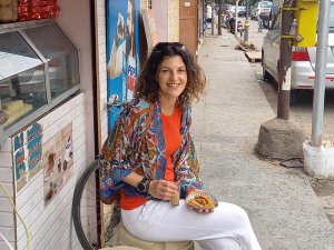 Woman on food tour in Madurai