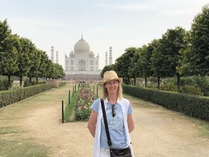 Woman Taj Mahal