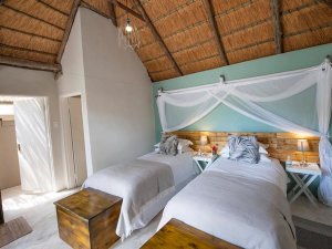 Khwai accommodation beds