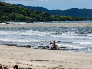Costa Rica Montezuma surfing