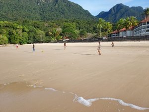 Borneo beach football