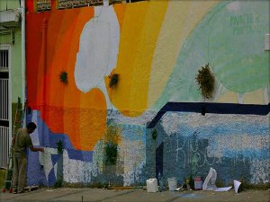 chili valparaiso graffiti wall