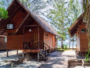 Beach bungalows Borneo