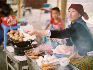 Steetfood tour in Vietnam