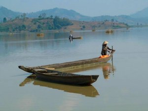 Vietnam Buon Ma Thuot lake boat