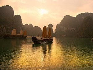 Vietnam Bai Tu Long Bay junk boat