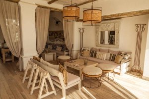 Hotel in cachi