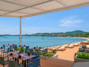 Ko Samui accommodation beach and seating
