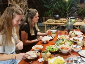 Vientiane food tour