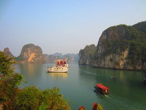 Vietnam Bai Tu Long Bay at sunset