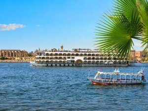 boats on the nile river