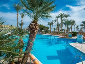 Safaga hotel pool